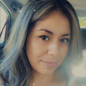 Meet your Posher, Beatriz